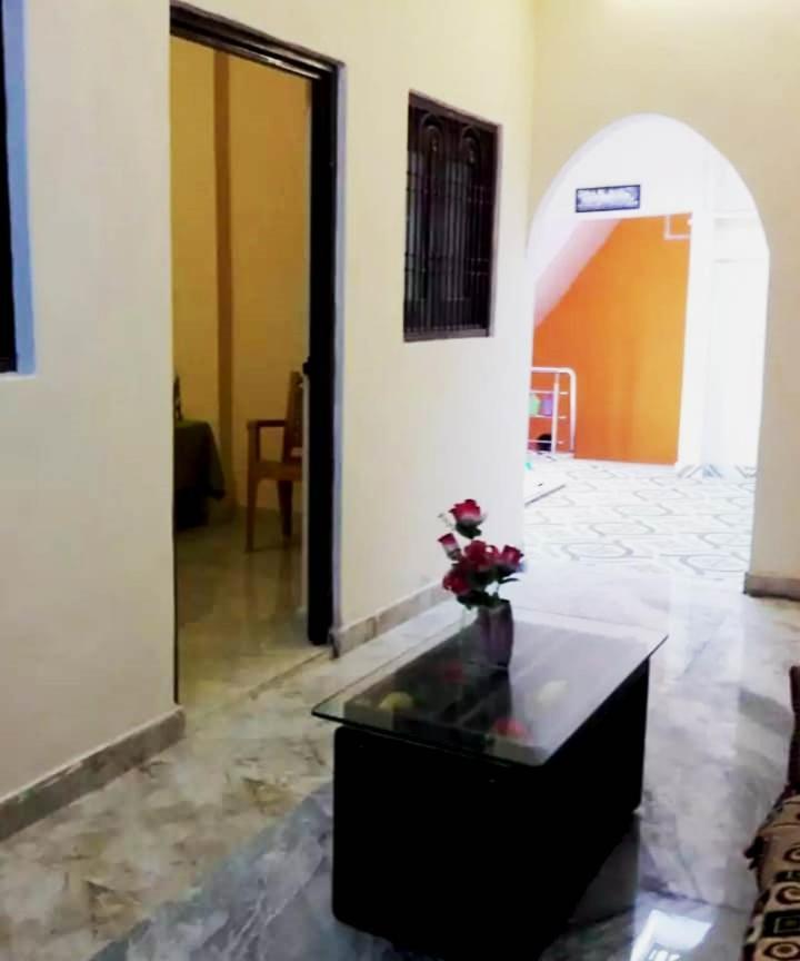 Mother Hostel Varanasi Exterior photo