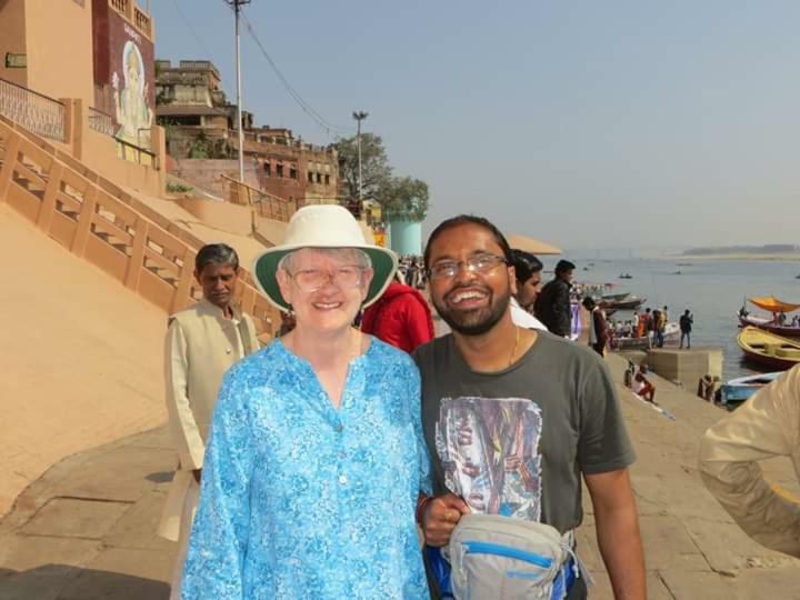 Mother Hostel Varanasi Exterior photo